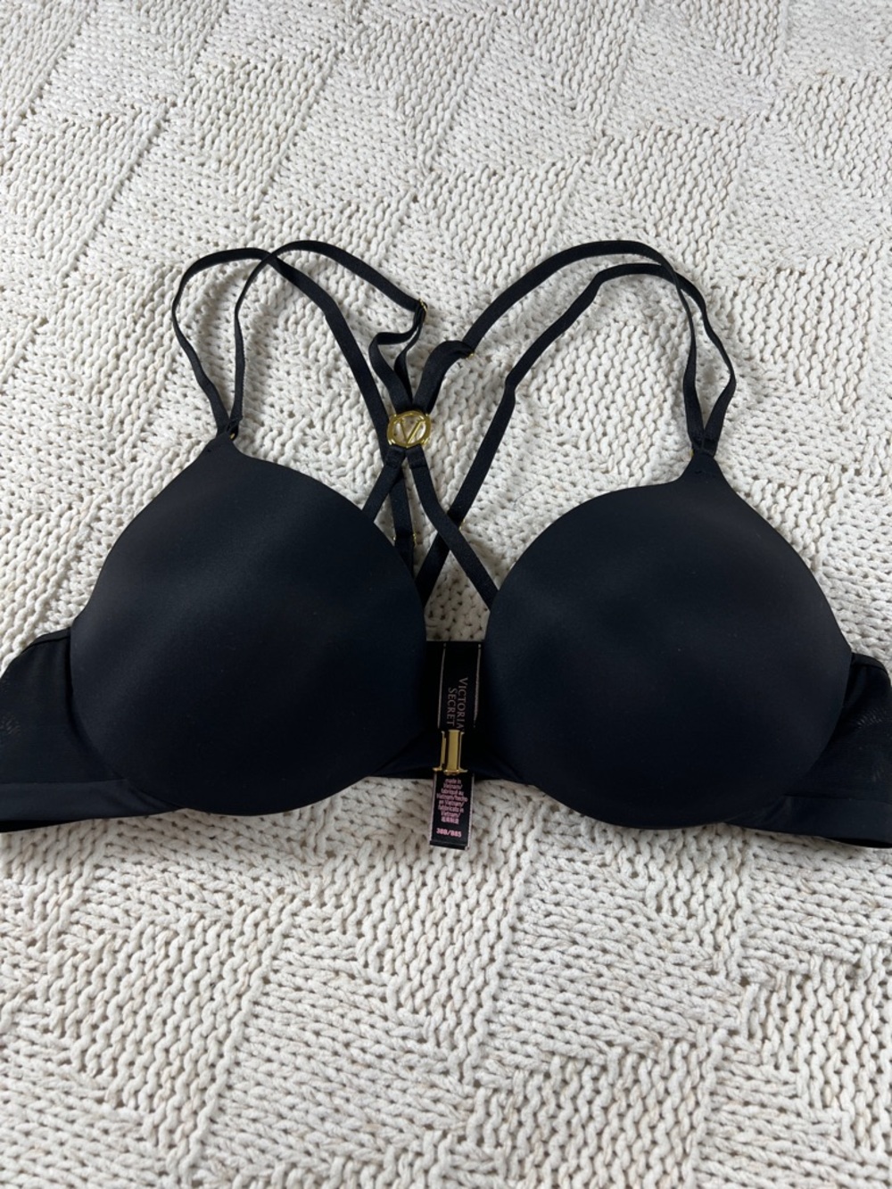 Victoria’s Secret Uplift Plunge Bra